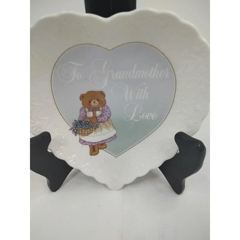 Vintage MIKASA Bone China Grandmother Love Heart‎ Shaped Trinket Dresser Dish